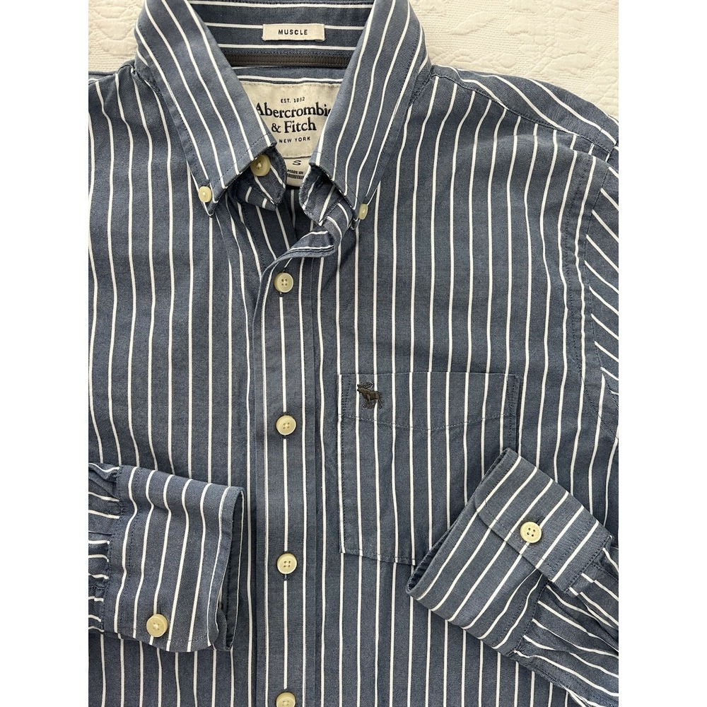 Abercrombie & Fitch Mens S Muscle Fit Blue Stripe Oxford Shirt Moose Cotton